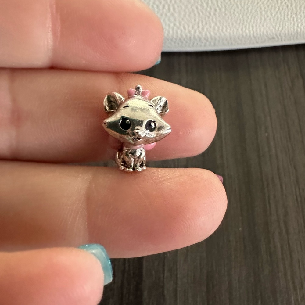 Authentic Aristocats Marie Pandora Charm